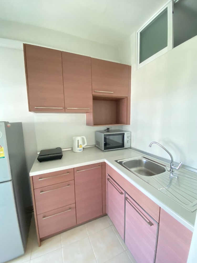 ให้เช่าคอนโดพระราม 9 เพชรบุรีตัดใหม่ RCA : 🏙️ CONDO FOR RENT!เฟอร์ครบ ราคาดีมาก?“ I-biza Residence | เดินถึง RCA! ใกล้ Central พระราม 9 | เช่าแค่ 15,000 บาท/เดือน