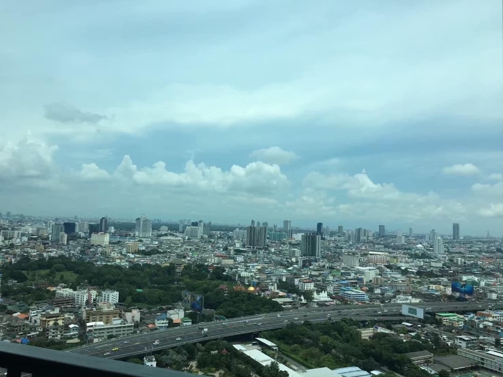 ให้เช่าคอนโดสาทร นราธิวาส : ให้เช่า 🔥Rhythm Sathorn🔥 ห้องสวย วิวเมือง เฟอร์ครบพร้อมเครื่องใช้ไฟฟ้า พร้อมเข้าอยู่ 🚆ใกล้ BTS สะพานตากสิน