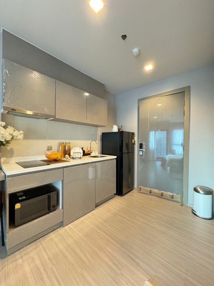 ให้เช่าคอนโดพระราม 9 เพชรบุรีตัดใหม่ RCA : 🔥🔥ให้เช่าห้องตามรูปจริง Life Asoke rama 9 (ไลฟ์ อโศก พระราม9) ขนาด 26 ตรม🔥🔥 🔥🔥 For Rent Life Asoke rama9 26 sqm 🔥🔥