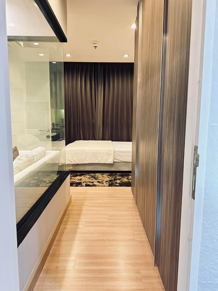 For RentCondoWongwianyai, Charoennakor : For rent✨Urbano Absolute Sathron Taksin✨ Charoen Nakhon area, near BTS Charoen Krung, Icon Siam, Sathorn, Silom, furniture, complete electrical appliances.