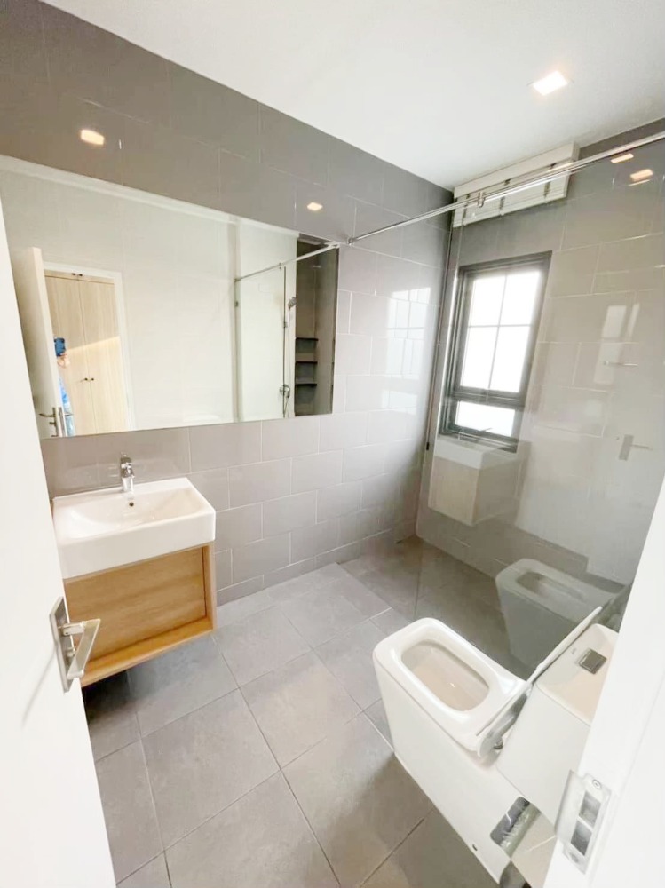 For SaleHouseChaengwatana, Muangthong : For sale, Bangkok Boulevard Chaengwattana 2, 87 sqw, 4 bedrooms, 6 bathrooms, luxurious, fully furnished.