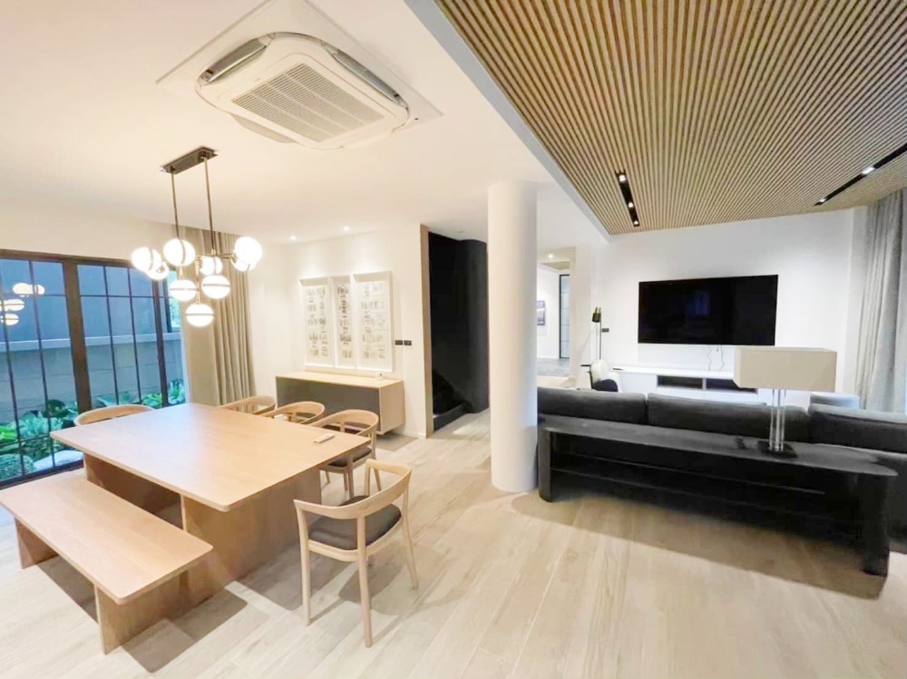 For SaleHouseChaengwatana, Muangthong : For sale, Bangkok Boulevard Chaengwattana 2, 87 sqw, 4 bedrooms, 6 bathrooms, luxurious, fully furnished.