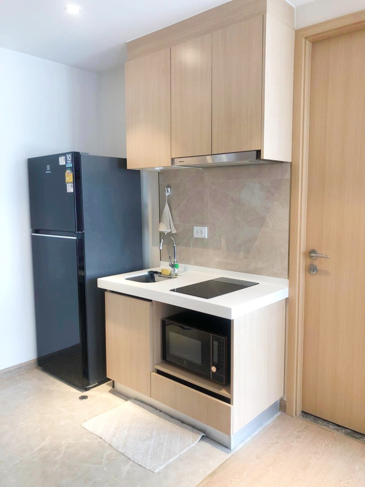 For SaleCondoSathorn, Narathiwat : For sale: Regal Condo Sathorn-Narathiwat, 1 bedroom, 32 sqm, excellent condition, fully-furnished.