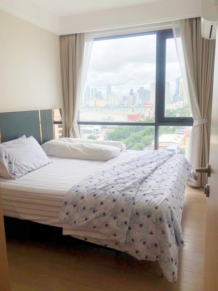 For SaleCondoSathorn, Narathiwat : For sale: Regal Condo Sathorn-Narathiwat, 1 bedroom, 32 sqm, excellent condition, fully-furnished.