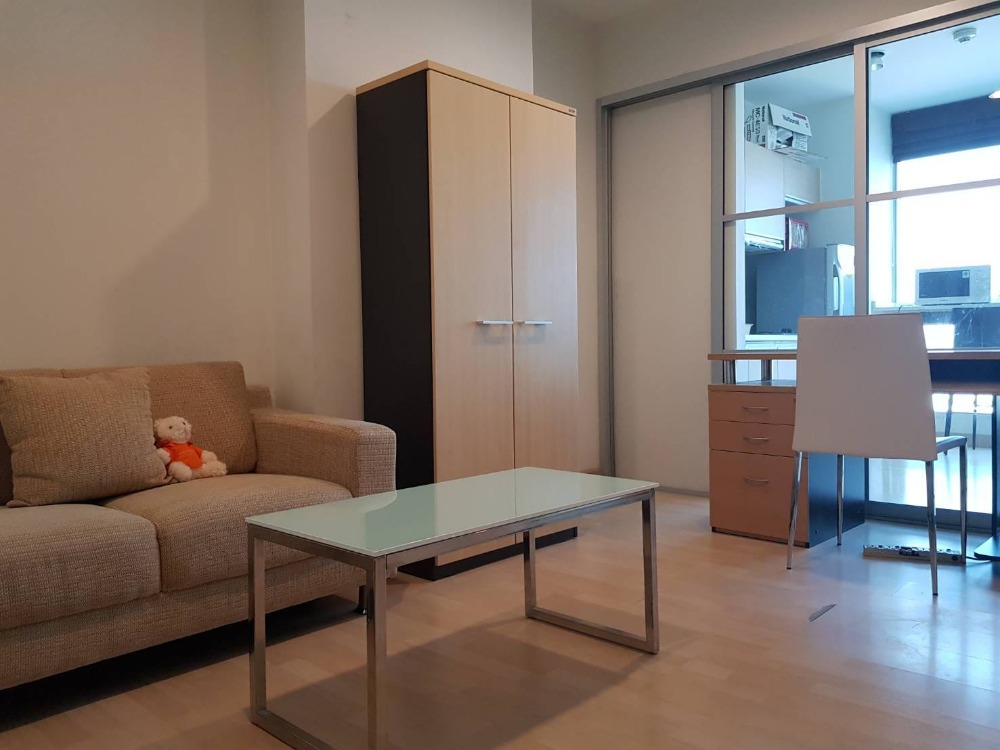 For RentCondoRatchadapisek, Huaikwang, Suttisan : 📌Condo for rent Rhythm Ratchada 📌 Line : @jhrrealestate
