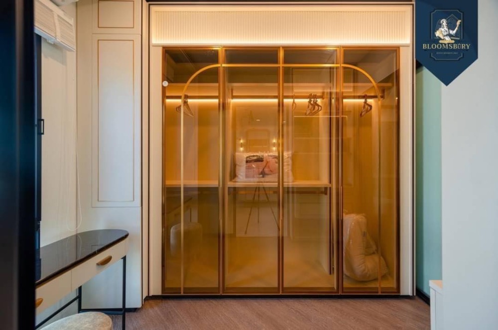 ให้เช่าบ้านพัฒนาการ ศรีนครินทร์ : ให้เช่าบ้านเดี่ยว หลังมุม Nantawan Rama 9 New Krungthepkreetha  2ชั้น 4ห้องนอน 5ห้องน้ำ