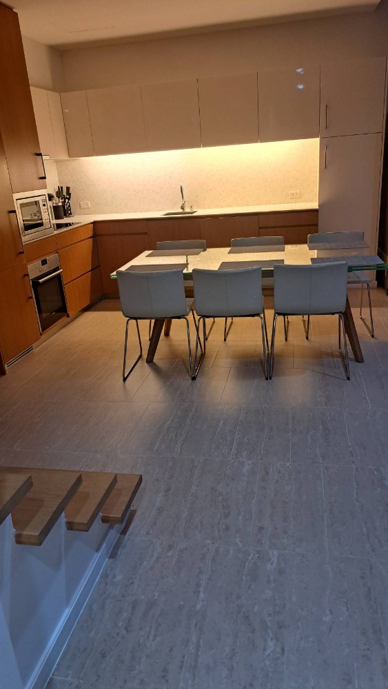 ขายคอนโดพัทยา บางแสน ชลบุรี สัตหีบ : ขายคอนโด Northpoint Pattaya 2 นอน พร้อมผู้เช่า ห้องมุม (S03-1643)