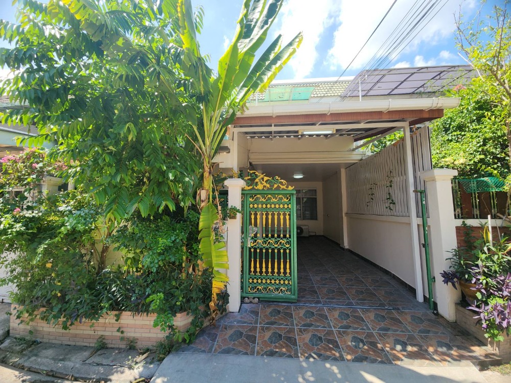 ให้เช่าทาวน์โฮมรัชดา ห้วยขวาง : ให้เช่าทาวน์เฮ้าส หมู่บ้านอยู่เจริญ โซนรัชดา - ห้วยขวาง ใกล้ MRT สุทธิสาร เพียง 4 นาที