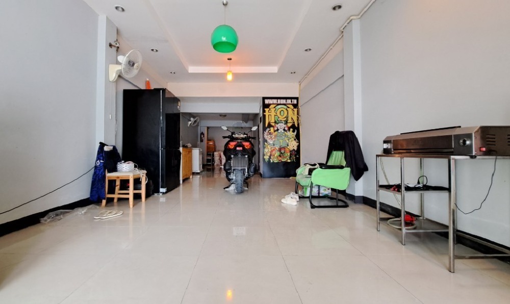 ขายอาคารพาณิชย์นวมินทร์ รามอินทรา : ขายอาคารพาณิชย์ 3.5 ชั้น การเคหะออเงิน สุขาภิบาล5 ซ.66 สายไหม 16.8 ตร.ว. ใกล้ตลาดสดเคหะออเงิน ถ.สายไหม ถ.หทัยราษฎร์ ถ.สุขาภิบาล5 ถ.เพิ่มสิน ทางด่วนจตุโชติ