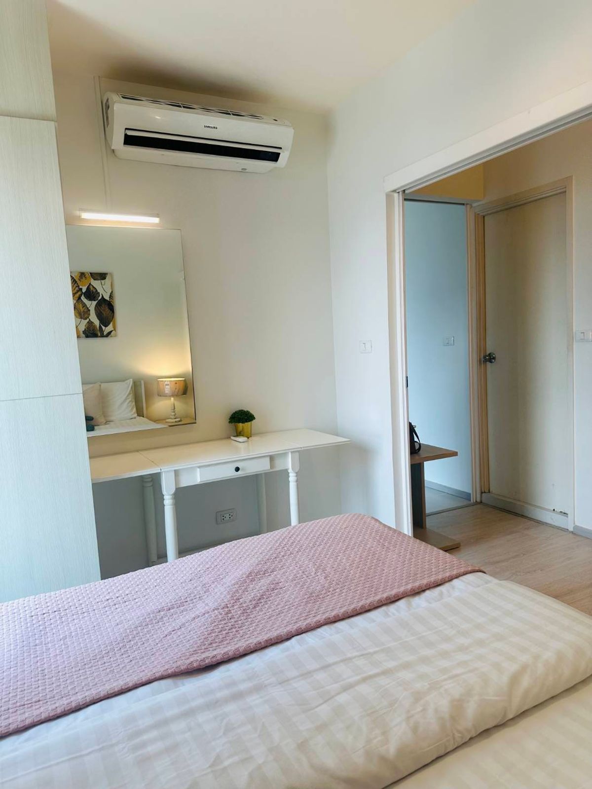 ให้เช่าคอนโดบางซื่อ วงศ์สว่าง เตาปูน : For rent 8500/month