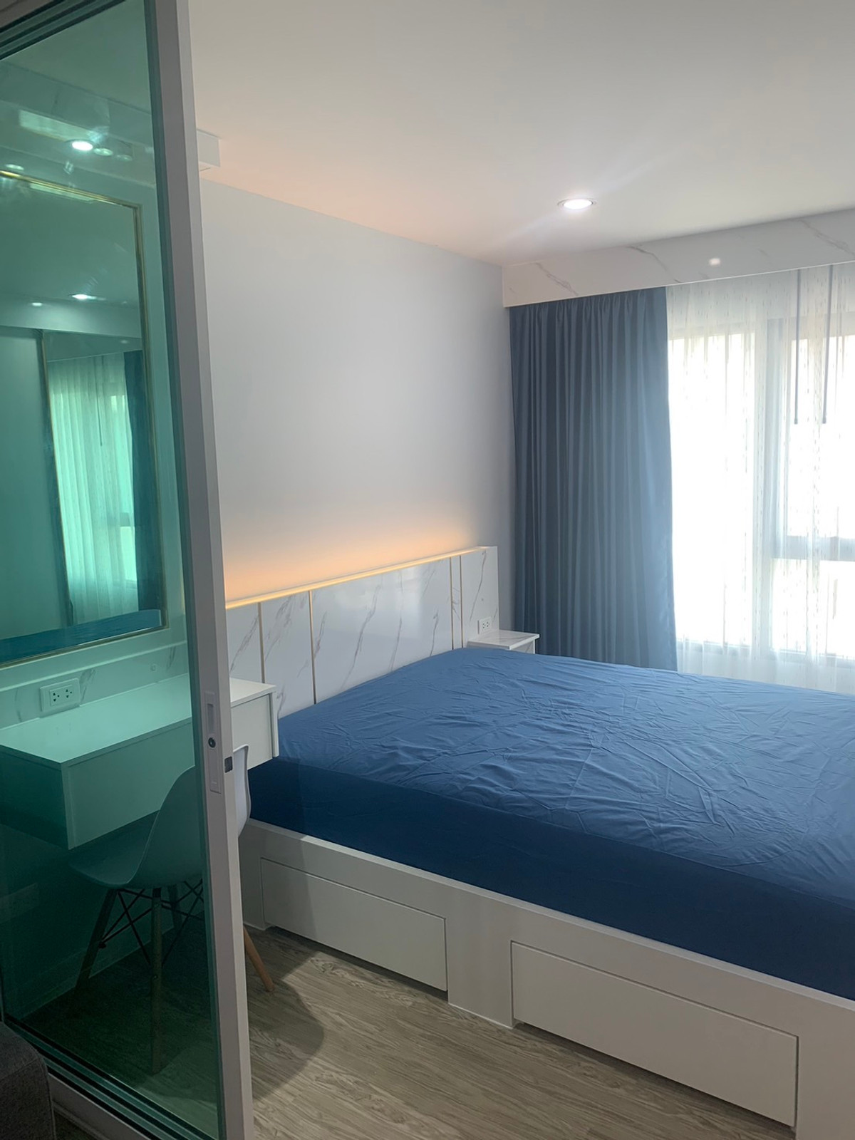 For RentCondoRamkhamhaeng, Hua Mak : Condo for rent: Rye, Rye Hua Mak, Building B, 5th floor, built-in, luxurious throughout the room, open view, very beautiful, rental price 12,000 baht.