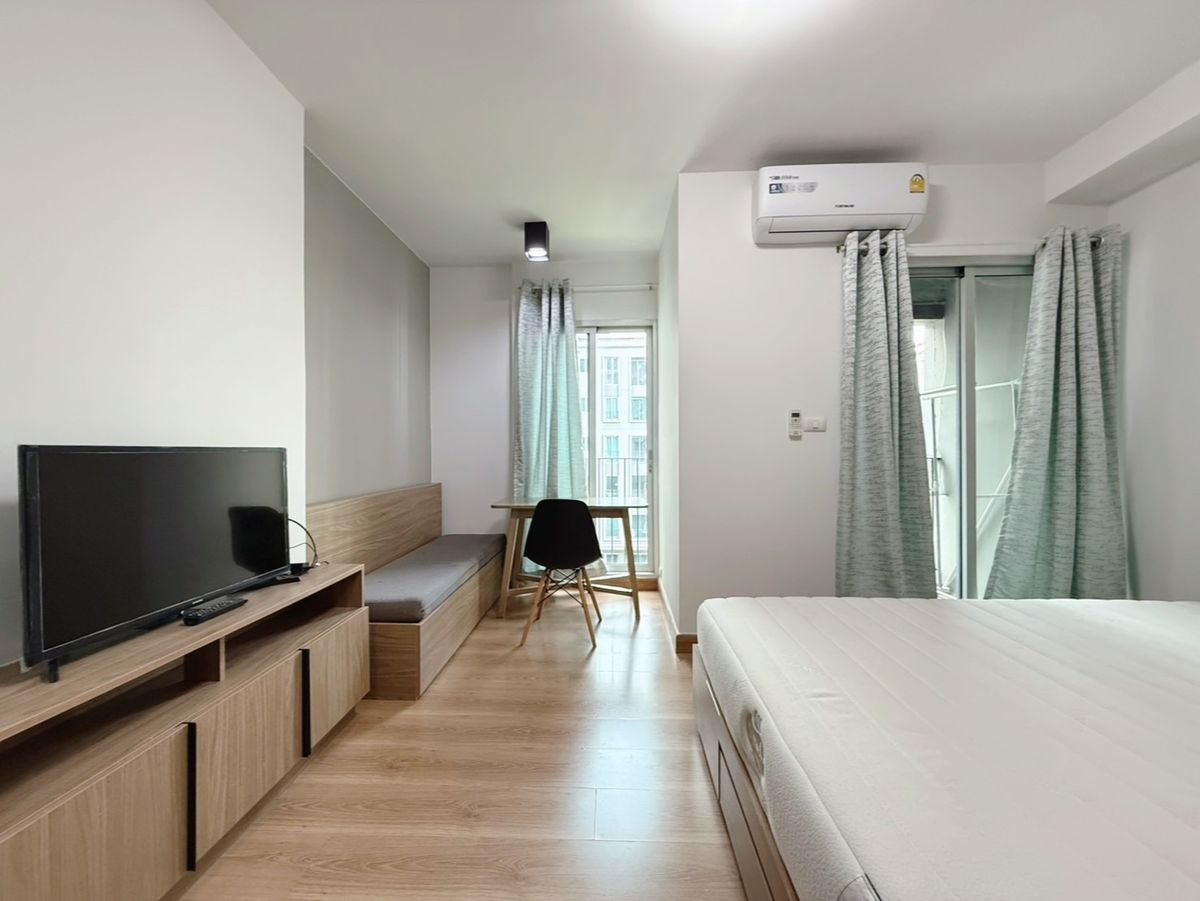 For SaleCondoKasetsart, Ratchayothin : Condo for sale Chapter One The Campus Kaset, Chapter One The Campus Kaset, near Kasetsart University, Bangkhen, 200 meters, near BTS Sanam Khen Station, 100 meters
