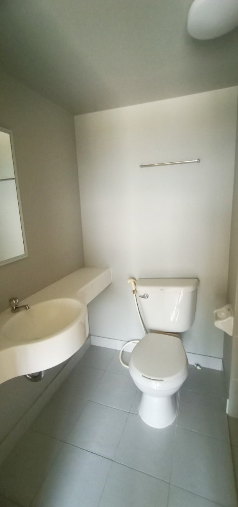 ขายคอนโดปทุมธานี รังสิต ธรรมศาสตร์ : ขายคอนโด Lumpini Township Rangsit - Klong 1 (ลุมพินี ทาวน์ชิป รังสิต - คลอง 1) ห้องมุม ขนาด 22.10 ตรม. เดินทางสะดวก ธัญบุรี, ปทุมธานี, ม.รังสิต, ฟิวเจอร์พาร์ค รังสิต,