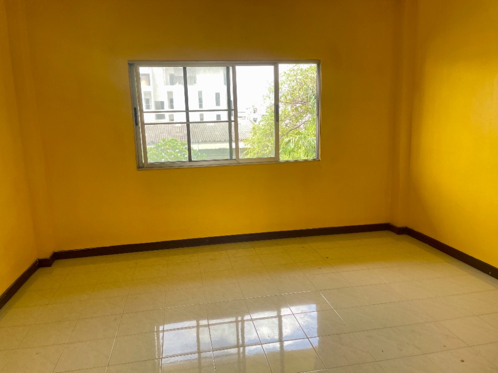 ขายอาคารพาณิชย์นวมินทร์ รามอินทรา : [M3594] ขายขาดทุน‼️ อาคารพาณิชย์ 4 ชั้น 4 นอน 3 น้ำ รถไฟฟ้าสายสีชมพู สถานีบางชัน ติดถนนใหญ่พระยาสุเรนทร์ 20 ถ.รามอินทรา 109 ใกล้สวนสยาม ซาฟารีเวิลด์ แฟชั่นไอส์แลนด์