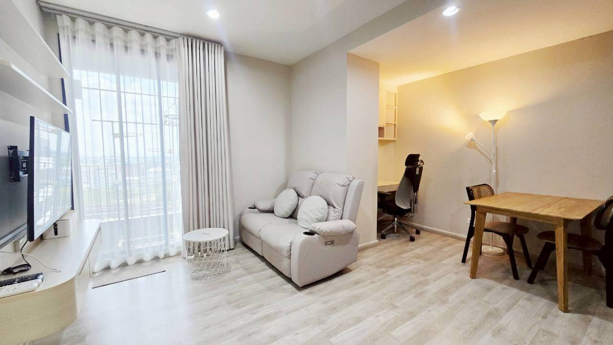 For RentCondoBangna, Bearing, Lasalle : FOR RENT 1BEDROOM 30 sqm high floor 13,000 per month