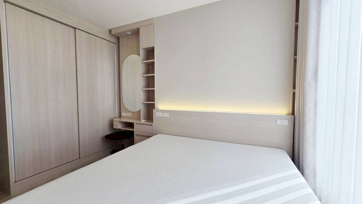 For RentCondoBangna, Bearing, Lasalle : FOR RENT 1BEDROOM 30 sqm high floor 13,000 per month