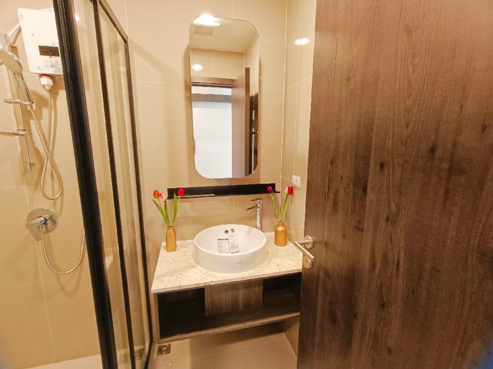 For RentCondoRatchadapisek, Huaikwang, Suttisan : 🔥Urgent for rent🔥XT Huai Khwang (short-term rental) Fully furnished, ready to move in immediately, near MRT Huai Khwang