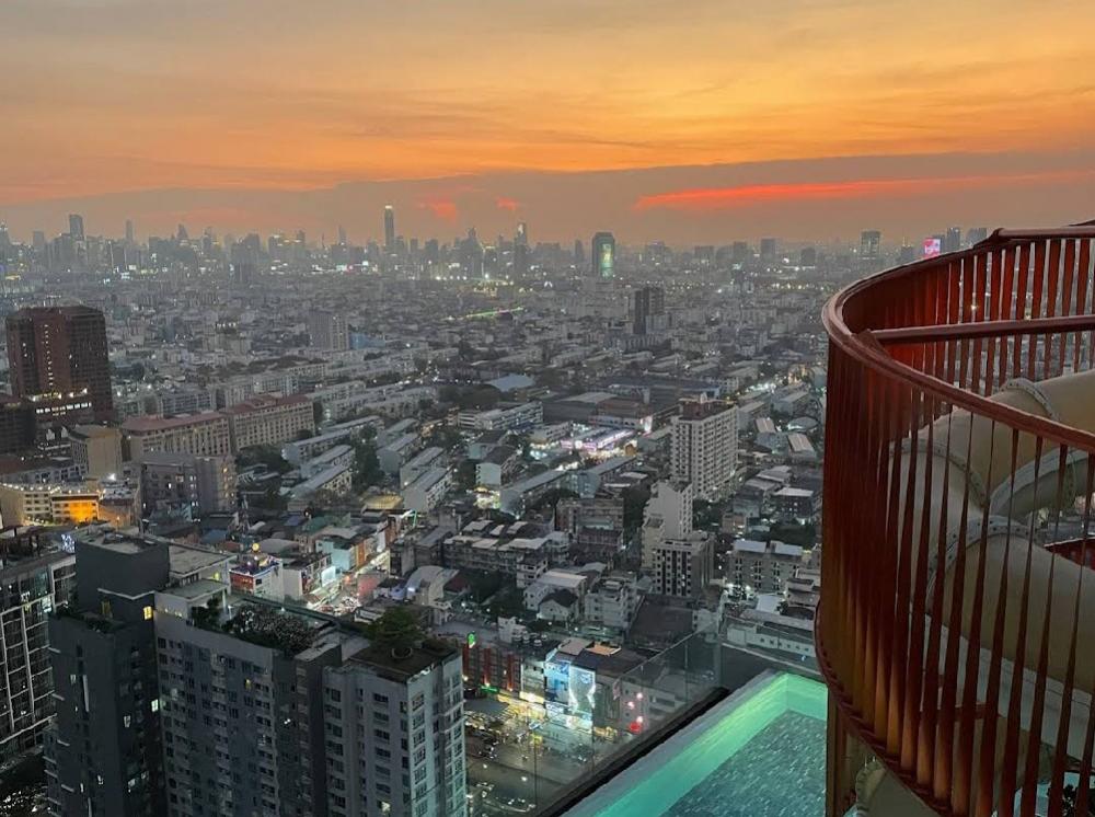 For RentCondoRatchadapisek, Huaikwang, Suttisan : 🔥Urgent for rent🔥XT Huai Khwang (short-term rental) Fully furnished, ready to move in immediately, near MRT Huai Khwang