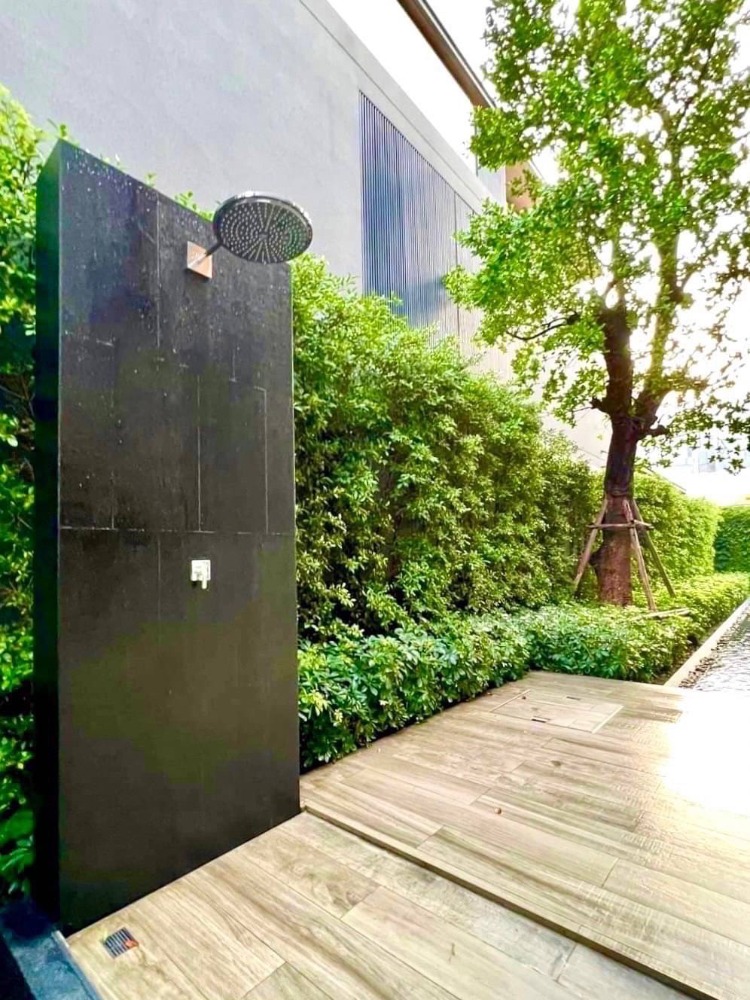 ขายบ้านพระราม 9 เพชรบุรีตัดใหม่ RCA : 🏡ขายบ้านเดี่ยว 3 ชั้น ระดับ Ultra Luxury ที่มีความเป็นส่วนตัว เพียง 20 ยูนิต ใจกลางพระราม 9 มั่นใจในระบบความปลอดภัย ด้วยรั้วไฟฟ้ารอบโครงการ พร้อม lift และ สระว่ายน้ำส่วนตัว