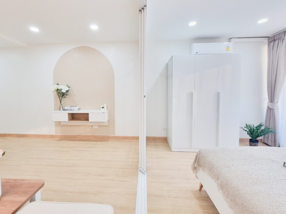 ขายคอนโดลาดพร้าว101 แฮปปี้แลนด์ : City Villa ห้องใหญ่ เฟอร์ริเจอร์ ครบ ราคาล้านต้นๆ ต้องห้องนี้เลย