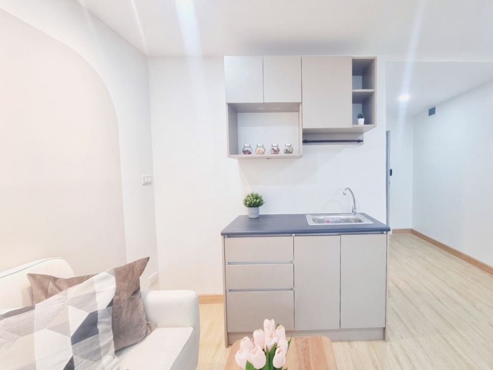 ขายคอนโดลาดพร้าว101 แฮปปี้แลนด์ : City Villa ห้องใหญ่ เฟอร์ริเจอร์ ครบ ราคาล้านต้นๆ ต้องห้องนี้เลย