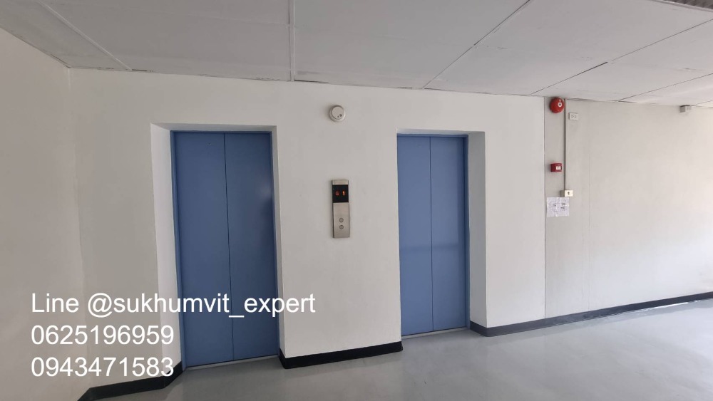 For RentOfficeWitthayu, Chidlom, Langsuan, Ploenchit : BTS Ploenchit Nana, good location, office for rent, 357 sq m, good price 650 baht/sq m, 232,050 baht per month.