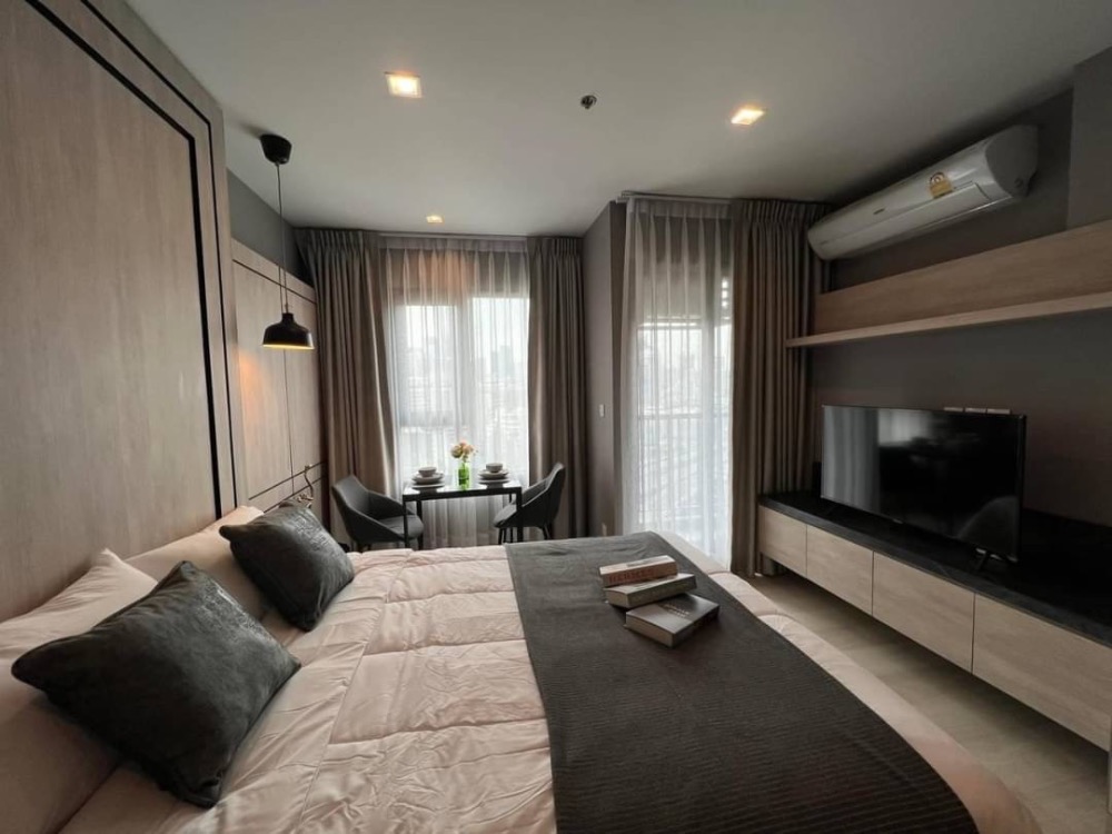 For RentCondoWitthayu, Chidlom, Langsuan, Ploenchit : *Condo for rent, Life one wireless, 22,000 baht, 1 bedroom, 28 sq m. BTS Ploenchit (550 m), BTS Chidlom (900 m), near Witthayu, Chidlom, Ploenchit, Sukhumvit, Rama 9, Ratchada, Lumpini, Sathorn, Chula University, Mater Dei. SWU