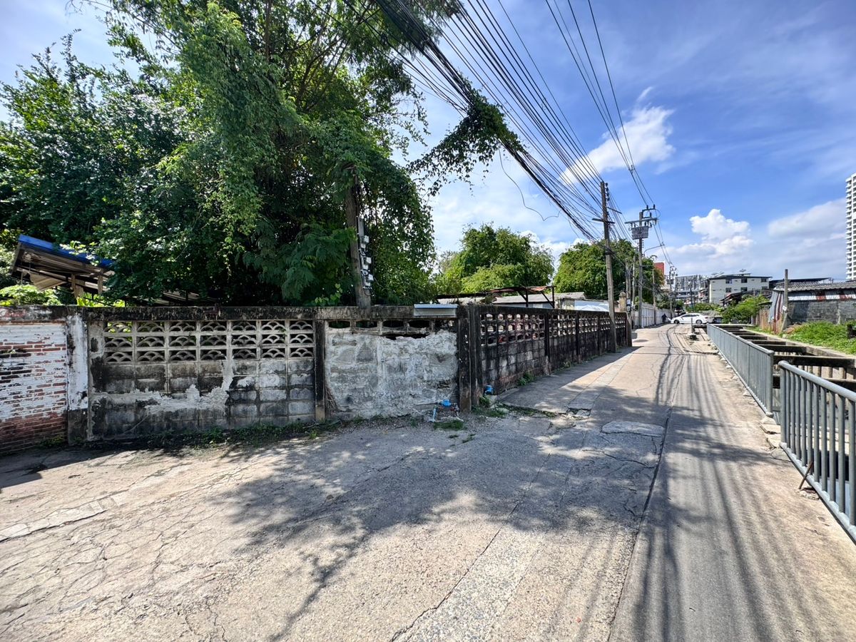 ขายที่ดินพระราม 3 สาธุประดิษฐ์ : ขายที่ดินวัดไผ่เงินโชตนาราม เขตยานนาวา ที่ดินสวย (N.663)