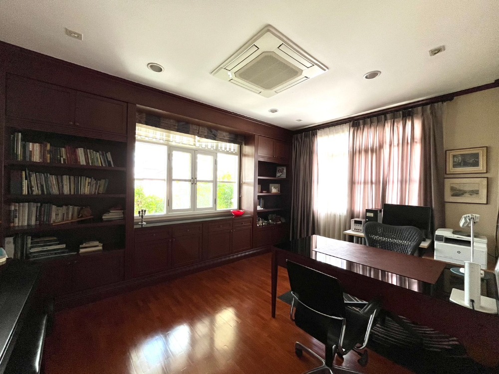 ขายบ้านลาดพร้าว เซ็นทรัลลาดพร้าว : บ้านเดี่ยว บ้านลาดพร้าว 2 / 5 ห้องนอน (ขาย), Baan Ladprao 2 / Detached House 5 Bedrooms (FOR SALE) TPM145