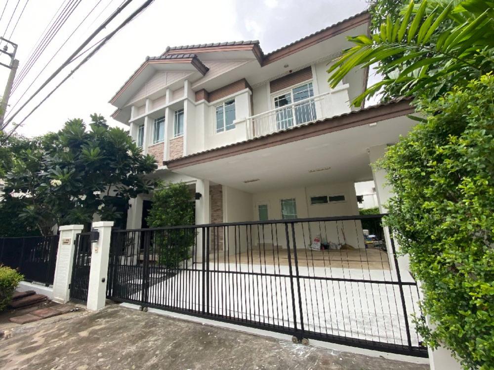 ขายบ้านพัฒนาการ ศรีนครินทร์ : H6019 ขายบ้าน น่าอยู่ สภาพดี หมู่บ้าน มัณฑนา พระราม 9-ศรีนครินทร์  ซ.กรุงเทพกรีฑา7เดินทางไปไหนมาไหนสะดวก ราคาคุ้มมาก