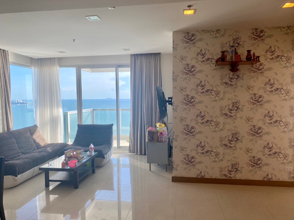 ขายคอนโดพัทยา บางแสน ชลบุรี สัตหีบ : For Sale condo The Palm wongamat beach front pattaya 2 bed  (S03-1152)