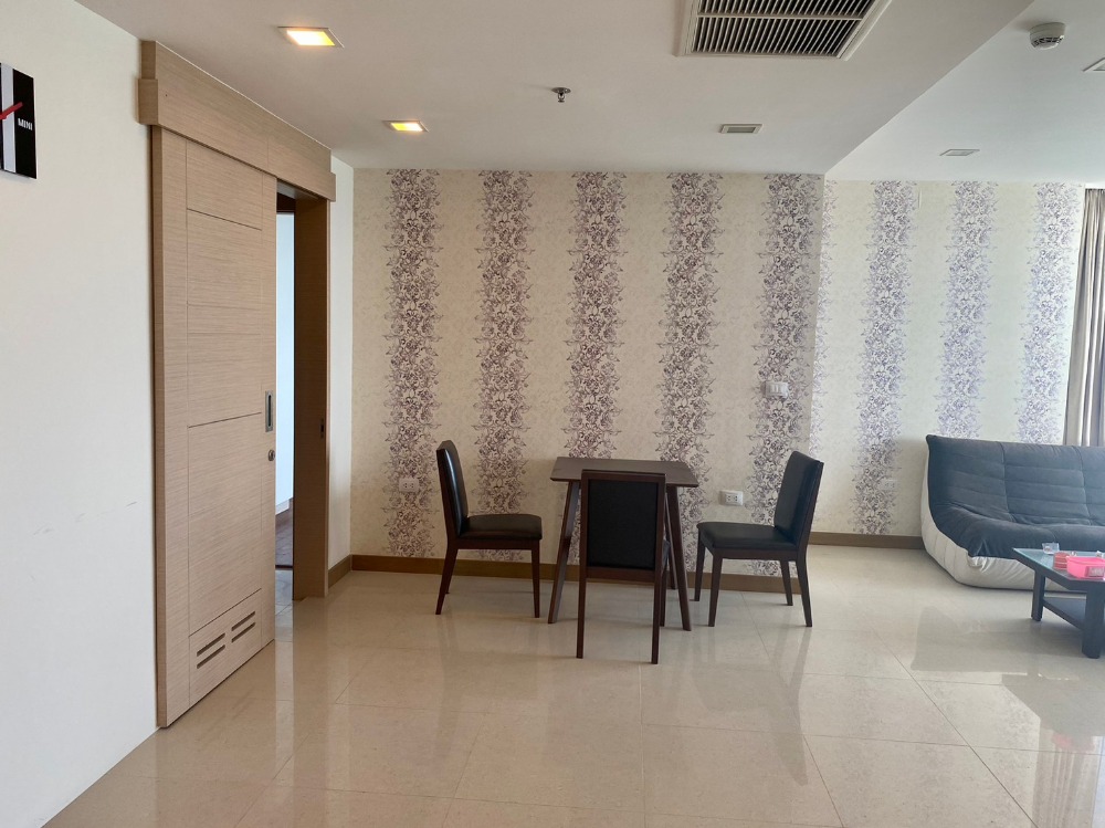 ขายคอนโดพัทยา บางแสน ชลบุรี สัตหีบ : For Sale condo The Palm wongamat beach front pattaya 2 bed  (S03-1152)