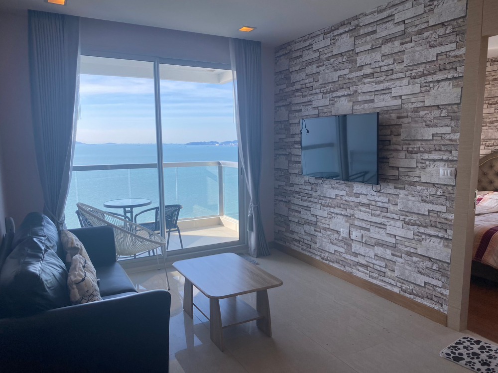 ขายคอนโดพัทยา บางแสน ชลบุรี สัตหีบ : For Sale condo The Palm wongamat beach front pattaya 2 bed  (S03-1152)