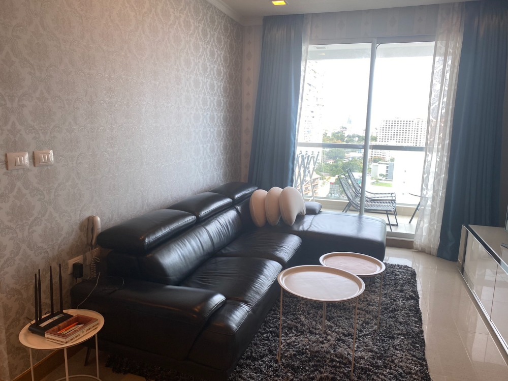 ขายคอนโดพัทยา บางแสน ชลบุรี สัตหีบ : ขายคอนโด The Palm wongamat beach front 2beds room (S03-1087)