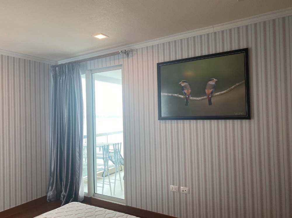 ขายคอนโดพัทยา บางแสน ชลบุรี สัตหีบ : ขายคอนโด The Palm wongamat beach front 2beds room (S03-1087)