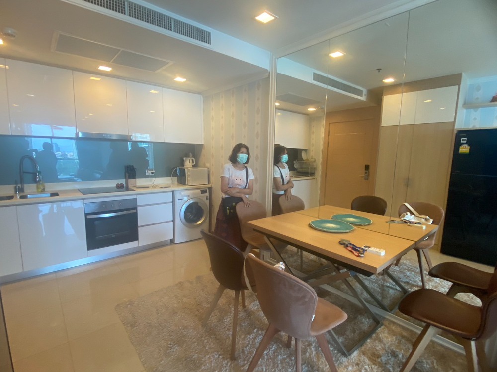 ขายคอนโดพัทยา บางแสน ชลบุรี สัตหีบ : ขายคอนโด The Palm wongamat beach front 2beds room (S03-1087)