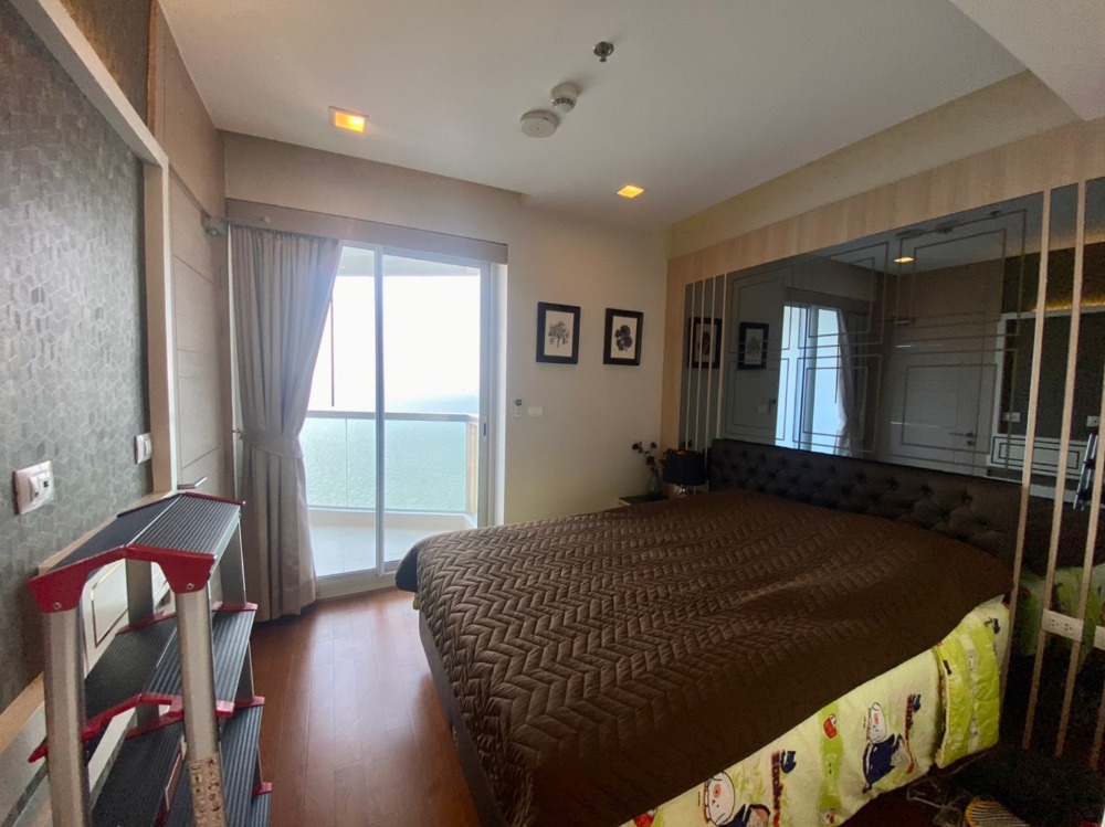 ขายคอนโดพัทยา บางแสน ชลบุรี สัตหีบ : For sale The Palm wongamat beach front 144 Sq.m direct sunset  (S03-0866)