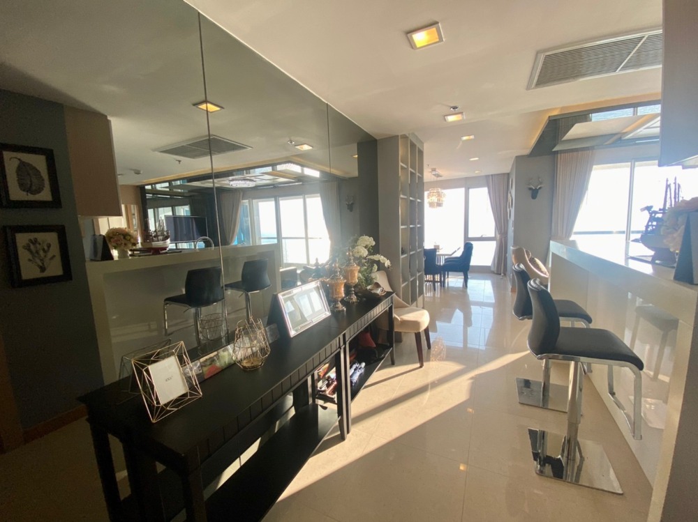 ขายคอนโดพัทยา บางแสน ชลบุรี สัตหีบ : For sale The Palm wongamat beach front 144 Sq.m direct sunset  (S03-0866)