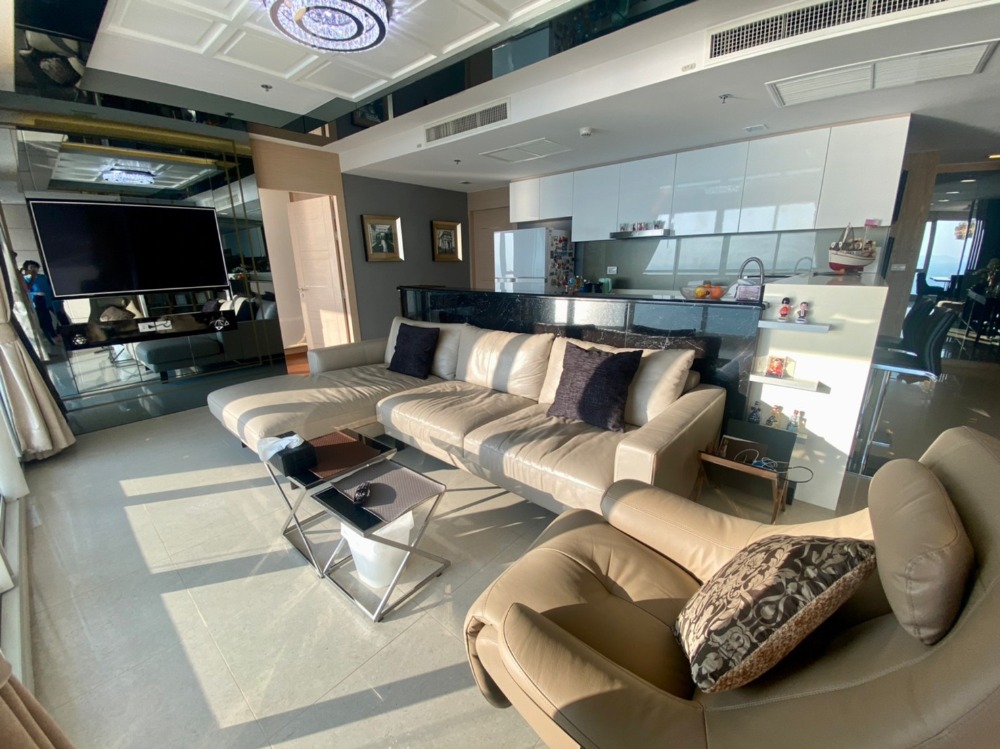 ขายคอนโดพัทยา บางแสน ชลบุรี สัตหีบ : For sale The Palm wongamat beach front 144 Sq.m direct sunset  (S03-0866)