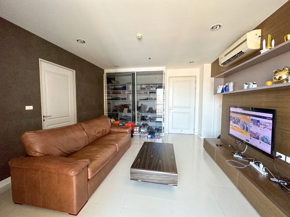 For SaleCondoWongwianyai, Charoennakor : Q.House Condo Sathorn / 2 Bedrooms (SALE), Q.House Sathorn / 2 Bedrooms (SALE) DO293