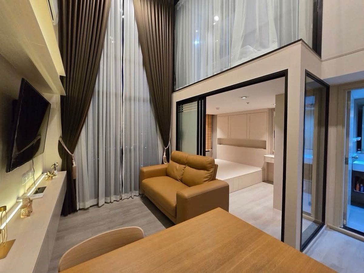 ให้เช่าคอนโดปิ่นเกล้า จรัญสนิทวงศ์ : ให้เช่า Ideo Charan 70 Riverview 🎉MRTบางพลัด วิวสวย ห้องDuplex
สนใจ Line ID : @ladysai (มี @ ด้วย)