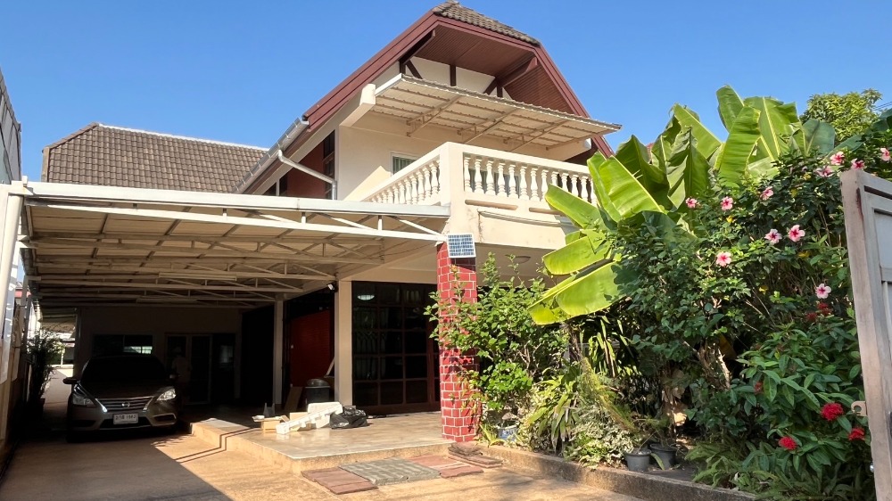 ขายบ้านรัตนาธิเบศร์ สนามบินน้ำ พระนั่งเกล้า : ขายบ้านเดี่ยวสวย พื้นไม้มะค่า หมู่บ้านประชานิเวศน์ 2 ใกล้เดอะมอลล์งามวงศ์วาน