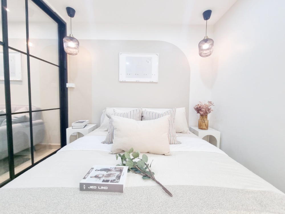 For SaleCondoBangna, Bearing, Lasalle : Beautiful new room, fully decorated. Anyone looking for a condo in the Bang Na area, come this way!!!