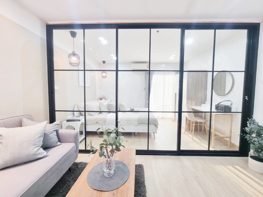 For SaleCondoBangna, Bearing, Lasalle : Beautiful new room, fully decorated. Anyone looking for a condo in the Bang Na area, come this way!!!