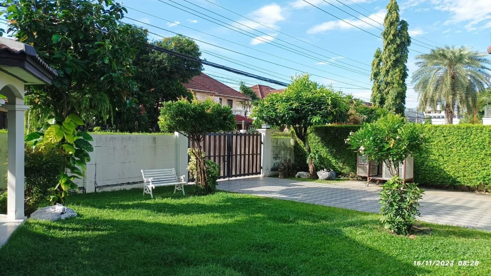 ขายบ้านนวมินทร์ รามอินทรา : บ้านเดี่ยว ใกล้สถานีรามอินทรา กม.9 / 3 ห้องนอน (ขาย), Detached House near Ramintra Km.9 Station / 3 Bedrooms (FOR SALE) TAN558