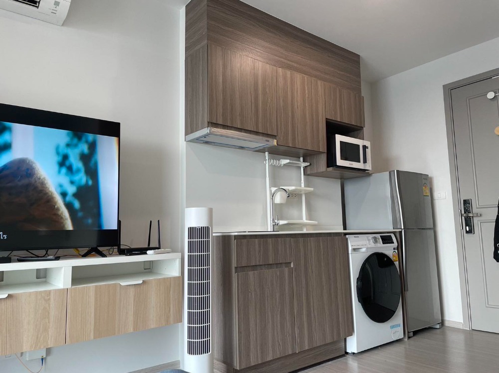 For RentCondoBang kae, Phetkasem : 👑 The Parkland Phetkasem 56 👑 Ready to rent, very beautiful room, fully furnished, washing machine, free internet, ready to move in.