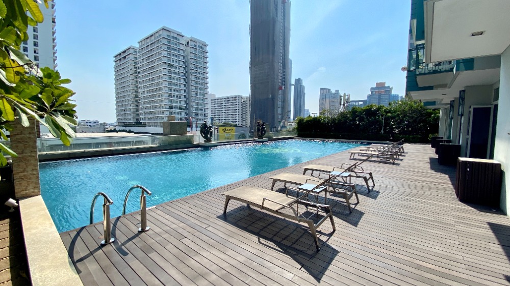 For SaleCondoSukhumvit, Asoke, Thonglor : For sale, Ivy Thonglor, 1 bedroom, corner room, private zone, large size 43 sq m., beautiful, neat and ready to move in.