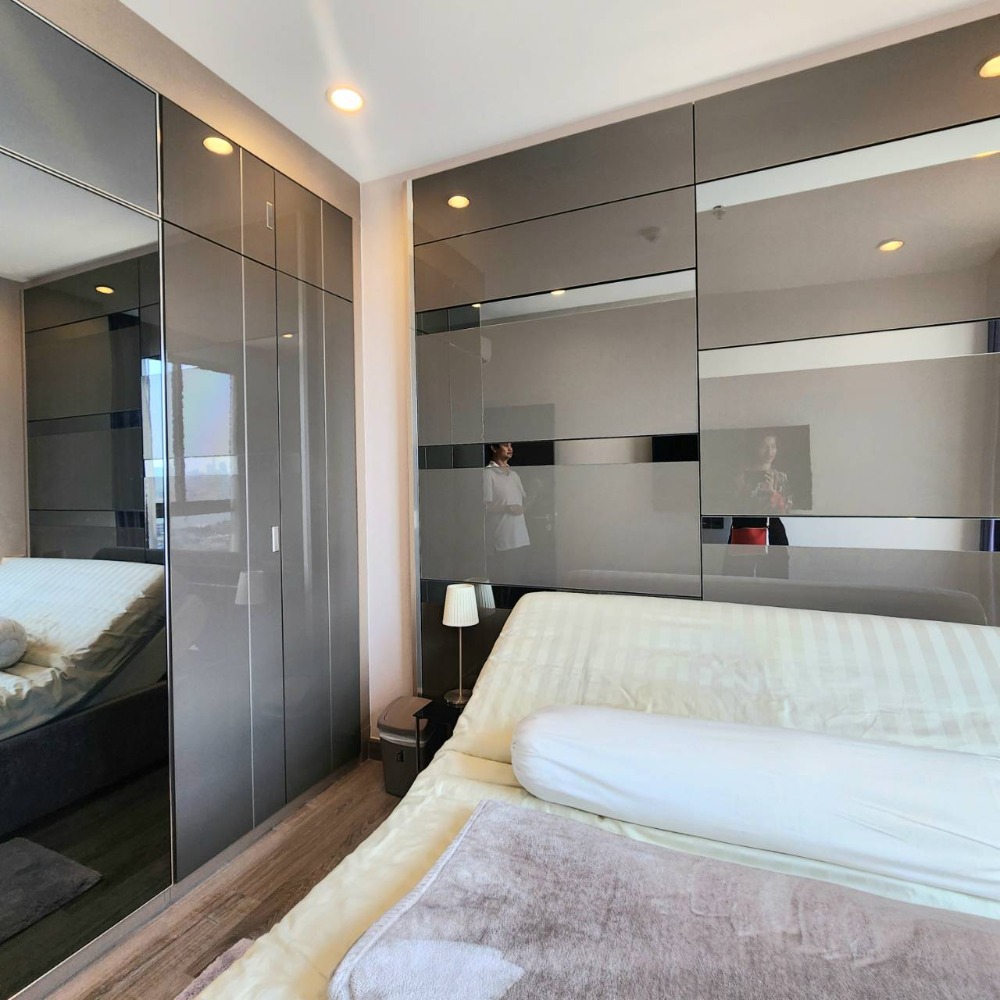 ให้เช่าคอนโดปิ่นเกล้า จรัญสนิทวงศ์ : ให้เช่า 2 ห้องนอน วิวโค้งแม่น้ำชัดเจน พร้อมเฟอร์นิเจอร์ครบ เหมือนพักผ่อนบ้านพักตาอากาศ 350 เมตร MRT สิรินธร