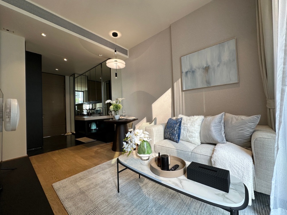 For RentCondoWitthayu, Chidlom, Langsuan, Ploenchit : Best Price for rent fully furnished 1 bedroom free internet