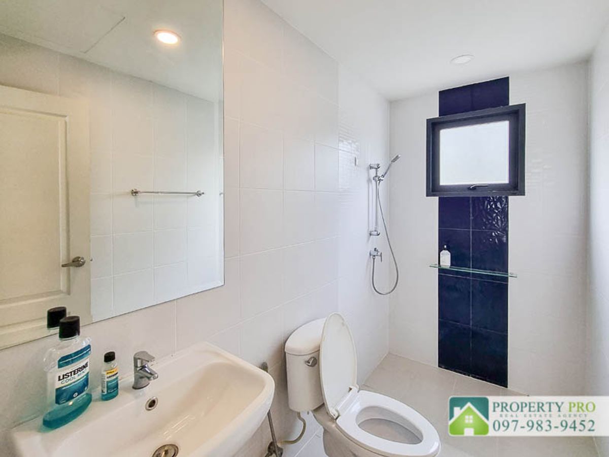 ขายบ้านนนทบุรี บางใหญ่ บางบัวทอง : ขาย บ้าน Centro ราชพฤกษ์ 2 บ้านเดี่ยว 2 ชั้น 3 ห้องนอน ขนาด 53 ตรว 175 ตรม หลังริม สภาพใหม่มาก เฟอร์นิเจอร์ เครื่องใช้ไฟฟ้าครบ ใกล้ รถไฟฟ้า MRT บางพลู ทางด่วนศรีรัช วงแหวนรอบนอก พระราม 5 : EL24S-002 